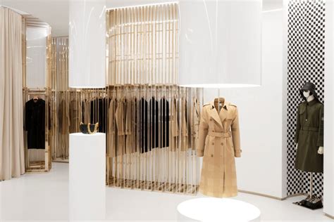 burberry new store concept|Altro.